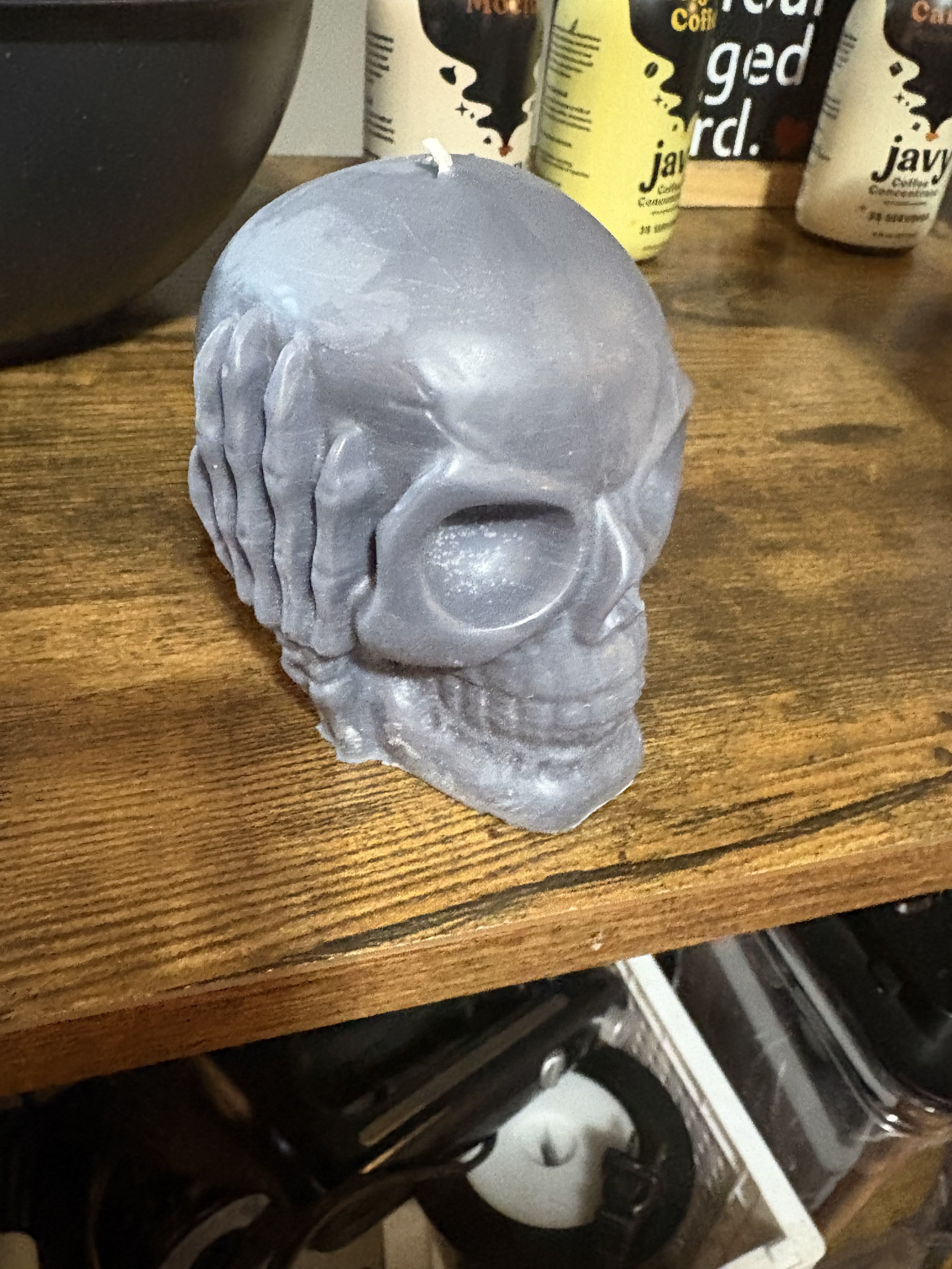 “Hear No Evil” Skull Candle
