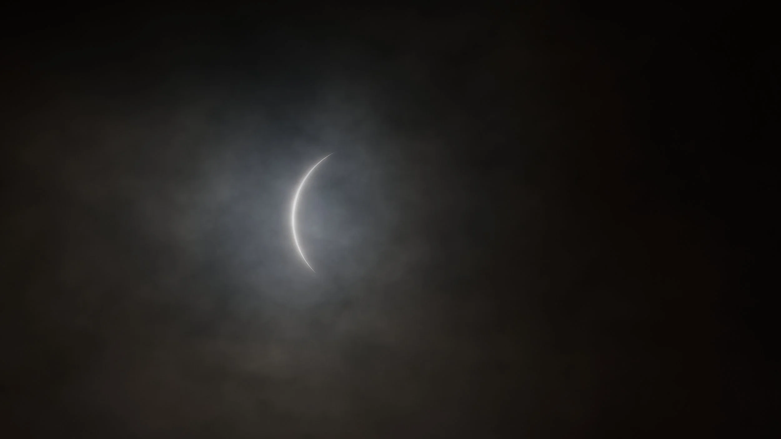 260812 eclipse sliver.jpg