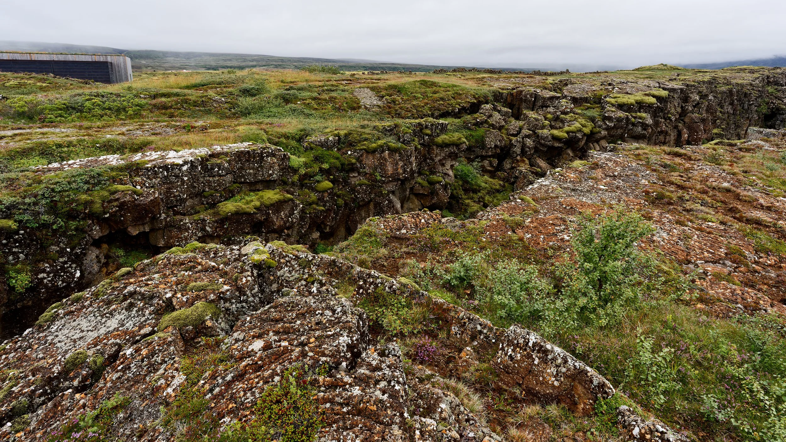 260813 Þingvellir chasm.jpg