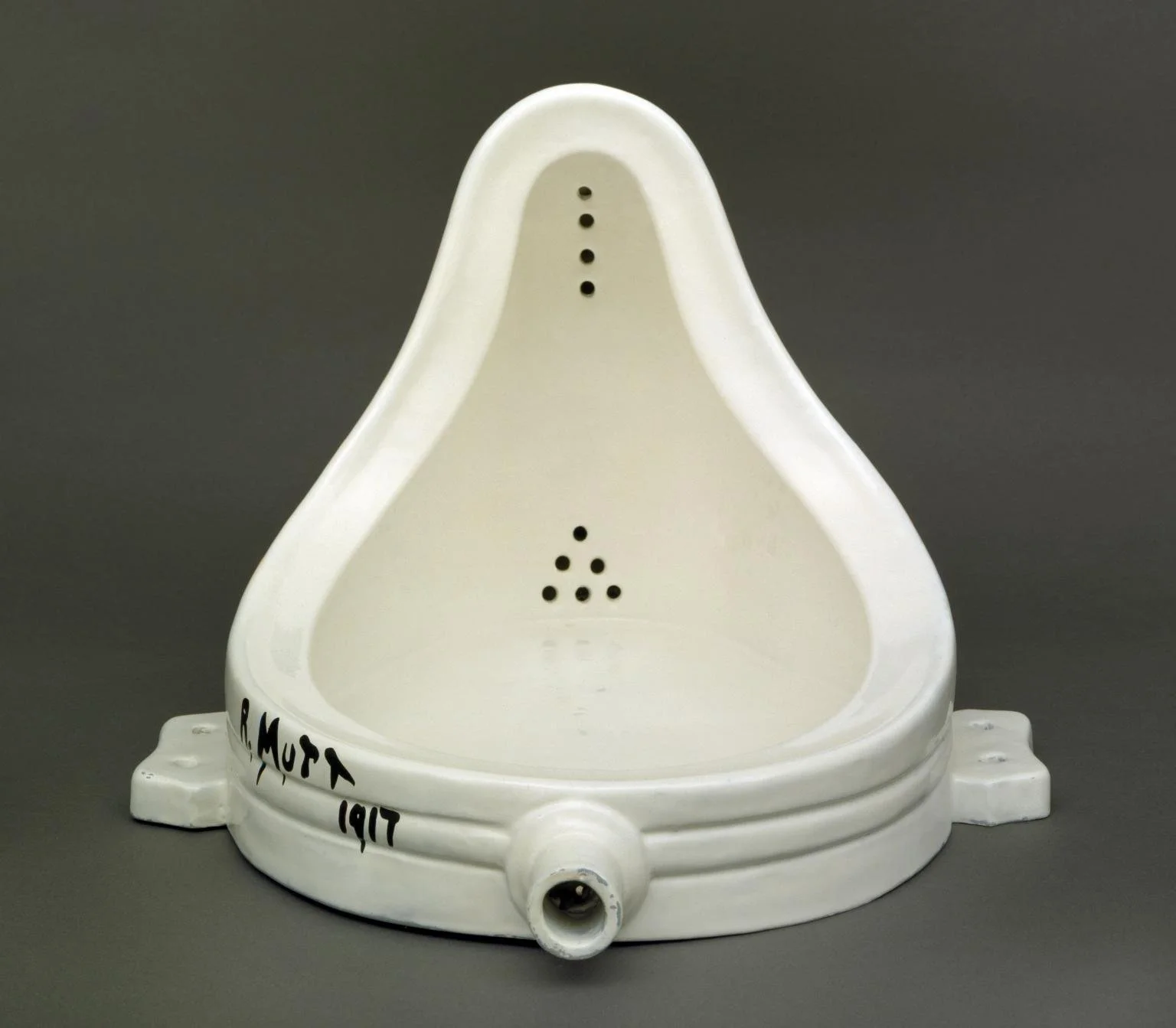 Duchamp’s readymade 2.jpeg
