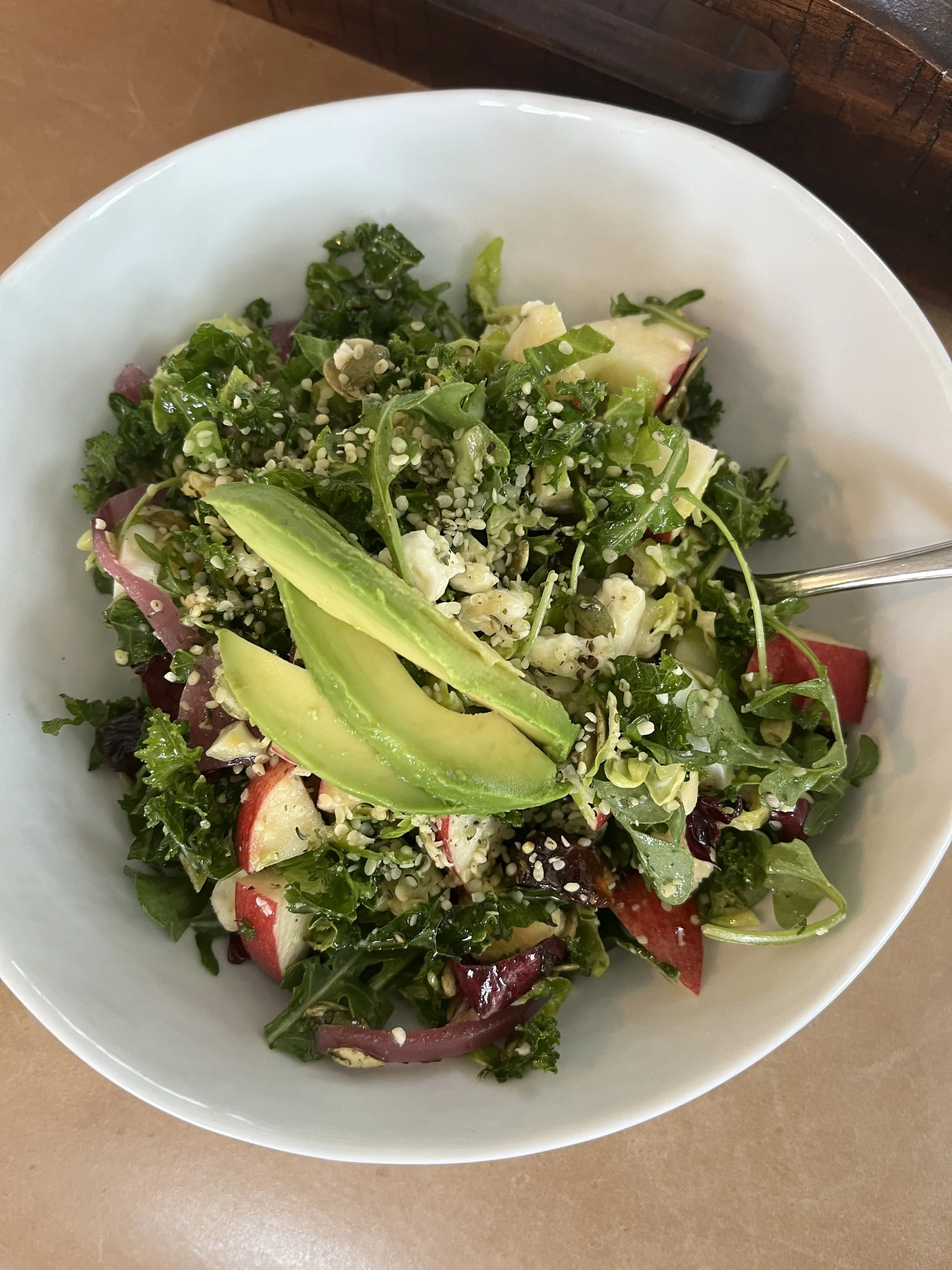 How to Build a Sturdy Salad That Stays Fresh