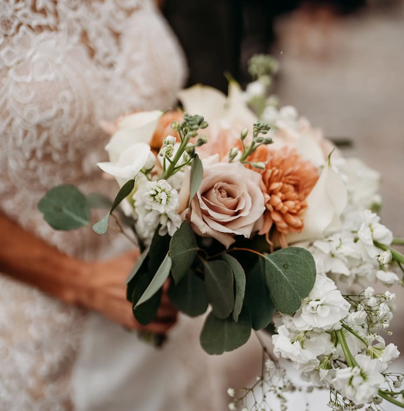 As a wedding Vendor/ Artist I want to take the time to acknowledge all the brides who are having to reschedule or post-pone their wedding due to the storms Florida received back to back. 
My heart has sympathy for you all as you are going through dif