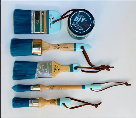 DIY Paint Co brushes formulated especially for DIY Paint Co clay paint.