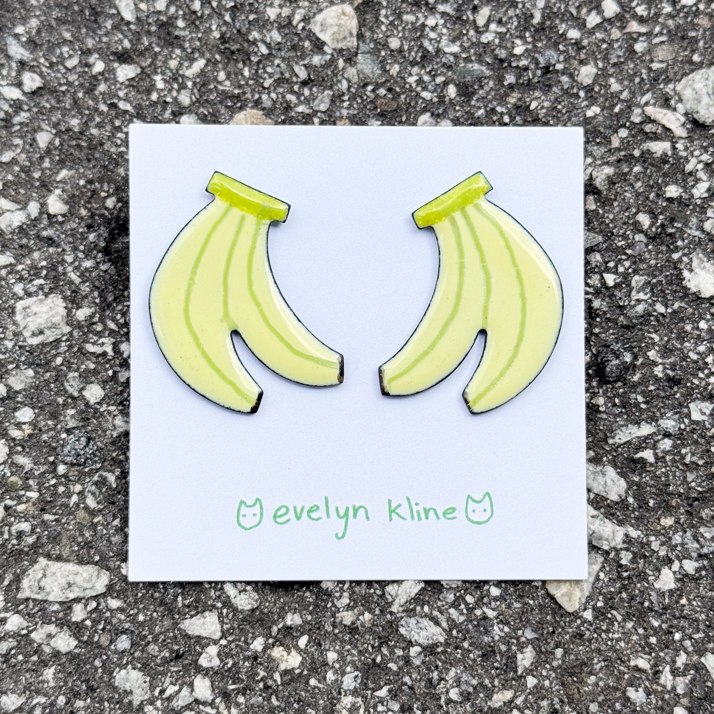 Banana Studs