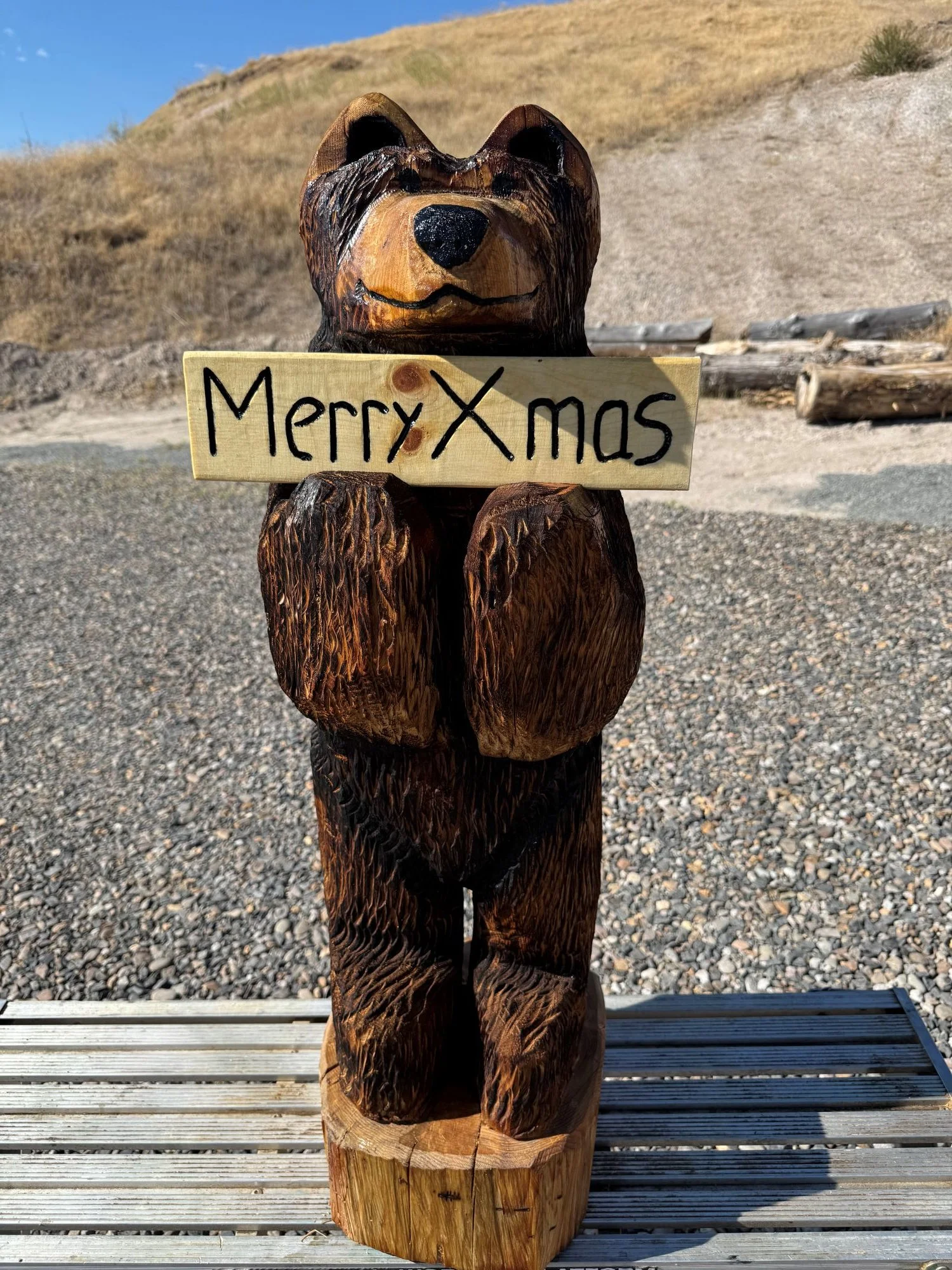 3ft_standing_bear_merryxmas1.jpg