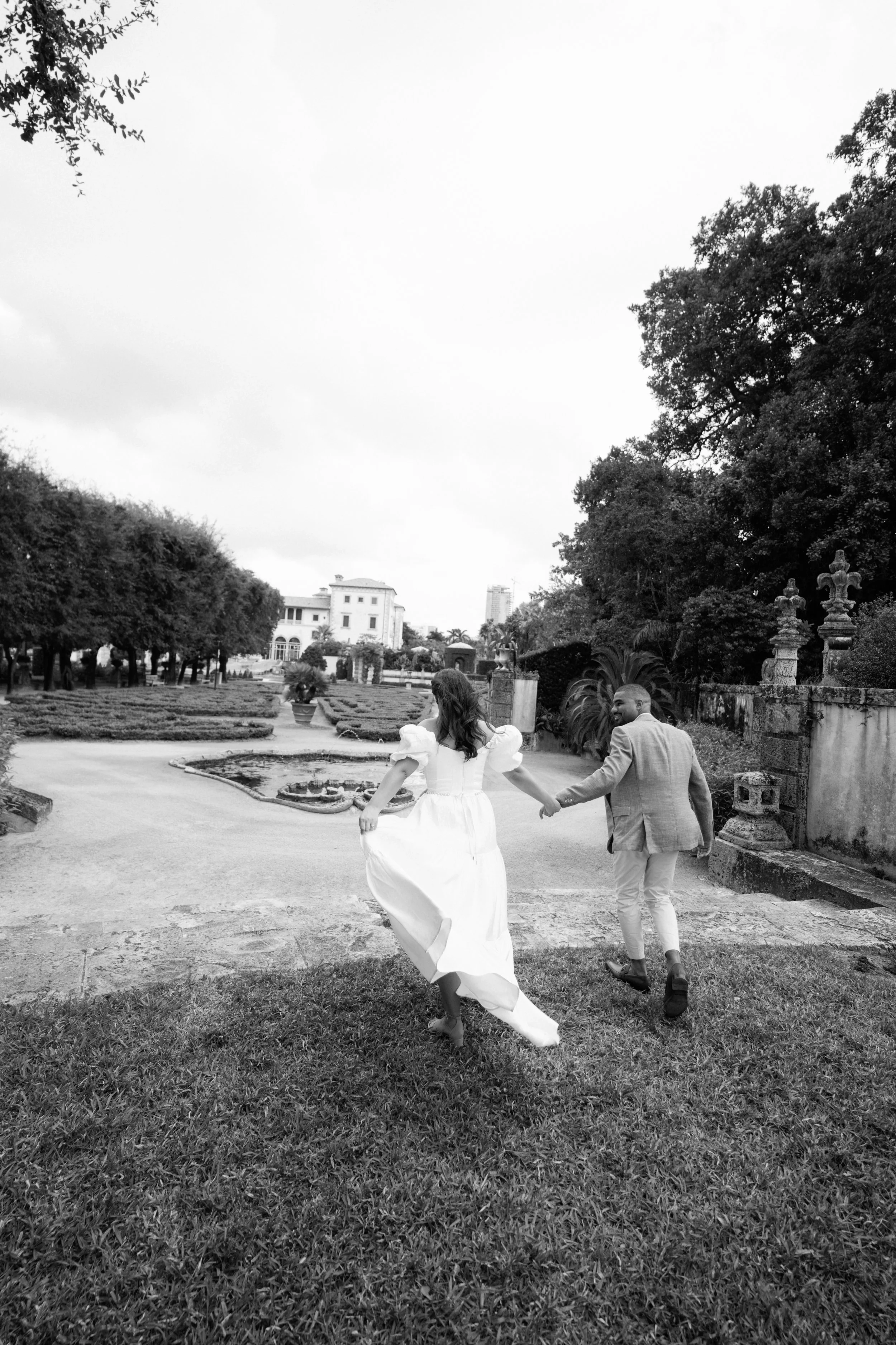 Copyright-Dewitt-for-Love-Photography-T-L-Vizcaya-Museum-Engagement-Session-Photographer-8b.jpg
