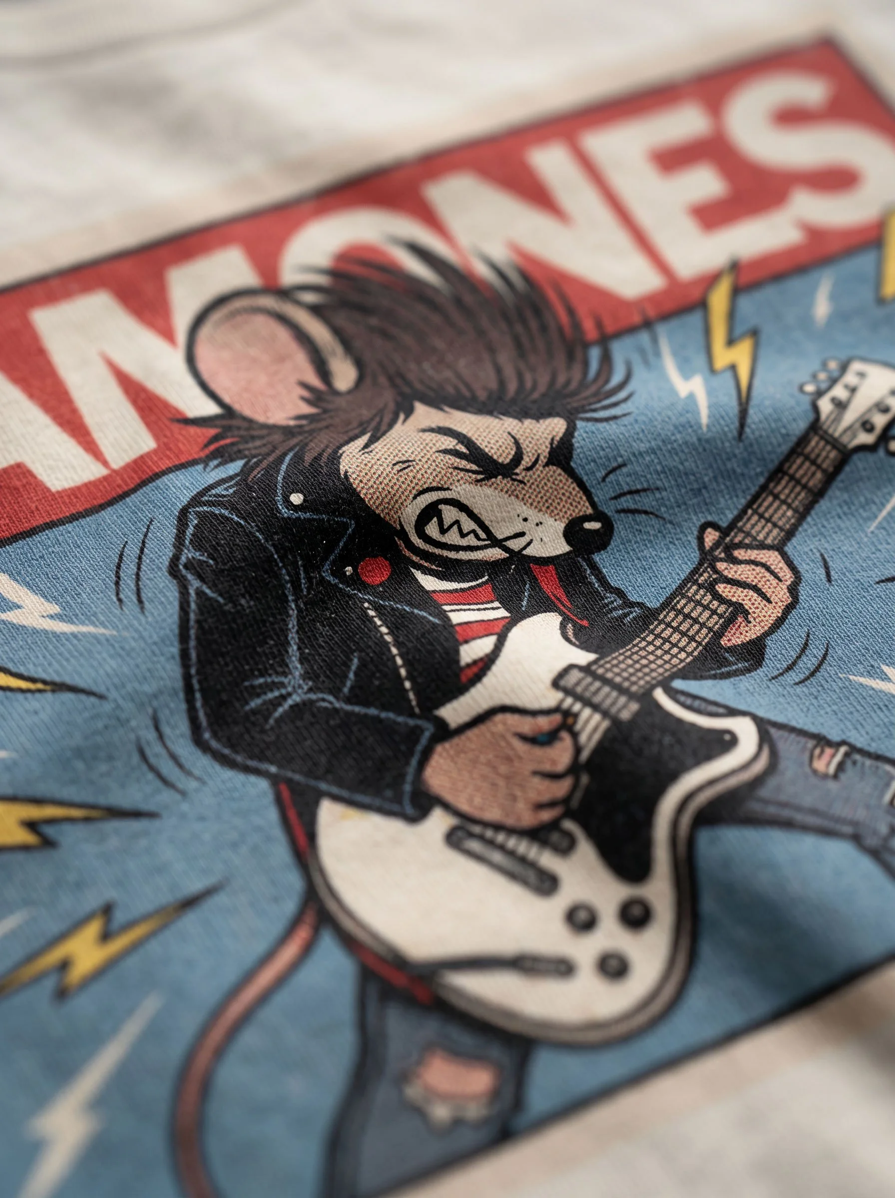 RAMONES_RAT_WHITE_DETAIL.jpg