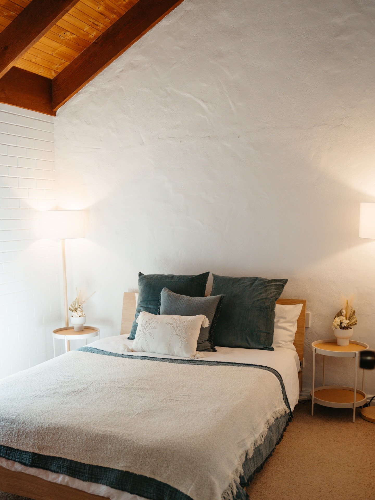 Blue Gum Cottage 🤍

Soft light, slow mornings and a stay worth lingering over.

Our last remaining cottage with availability for the March long weekend. Book now via the link in our bio ✨ 

📸 @emilywesthoffphotography 

#LangmeilCottages #Barossa #