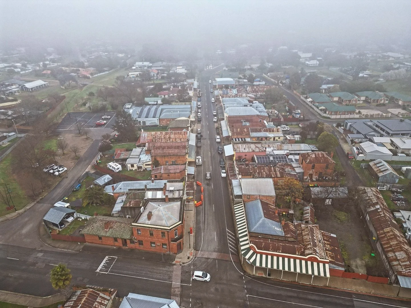 Small towns are the best 📍.
.
.
.
.
.
.
.
.
.
.
#travels #exploringaustralia #fog #smalltowns #australaia #dji #droneshots