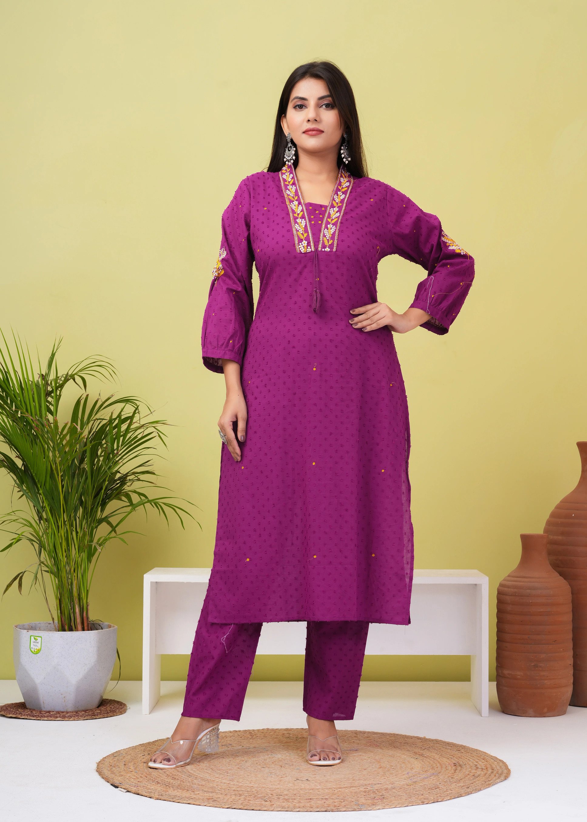 Emb Buta Pink-1.jpg