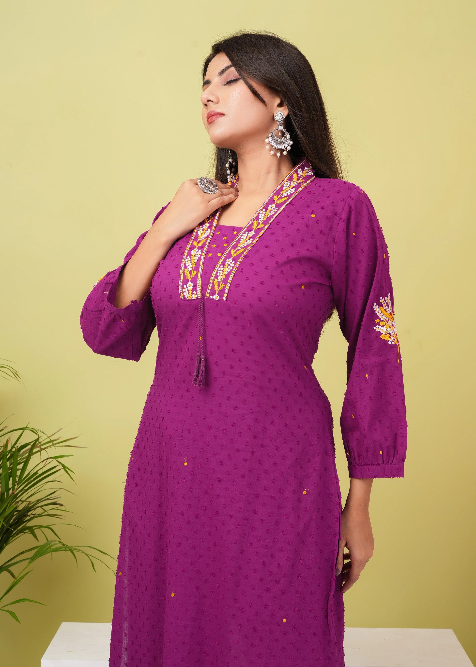 Emb Buta Pink-4.jpg