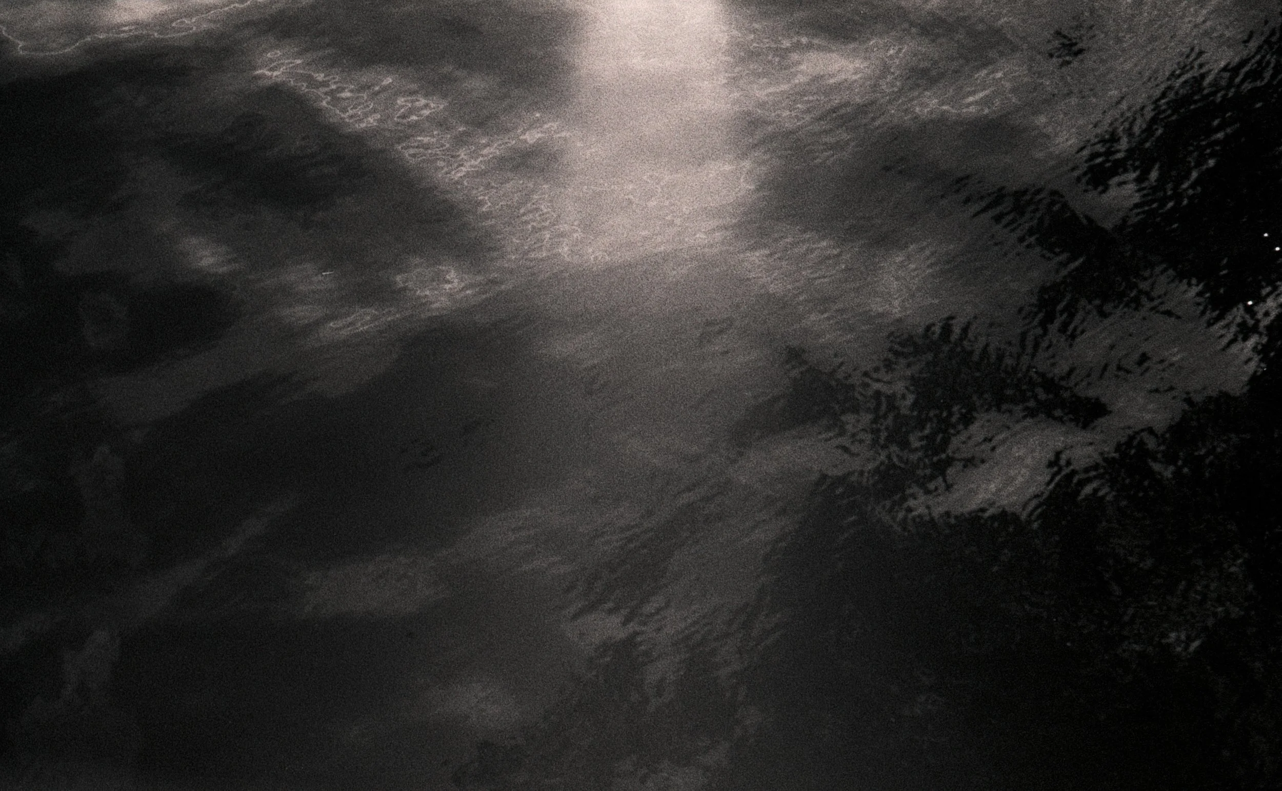 Clayton_SeineSeries_35mm_002.JPG