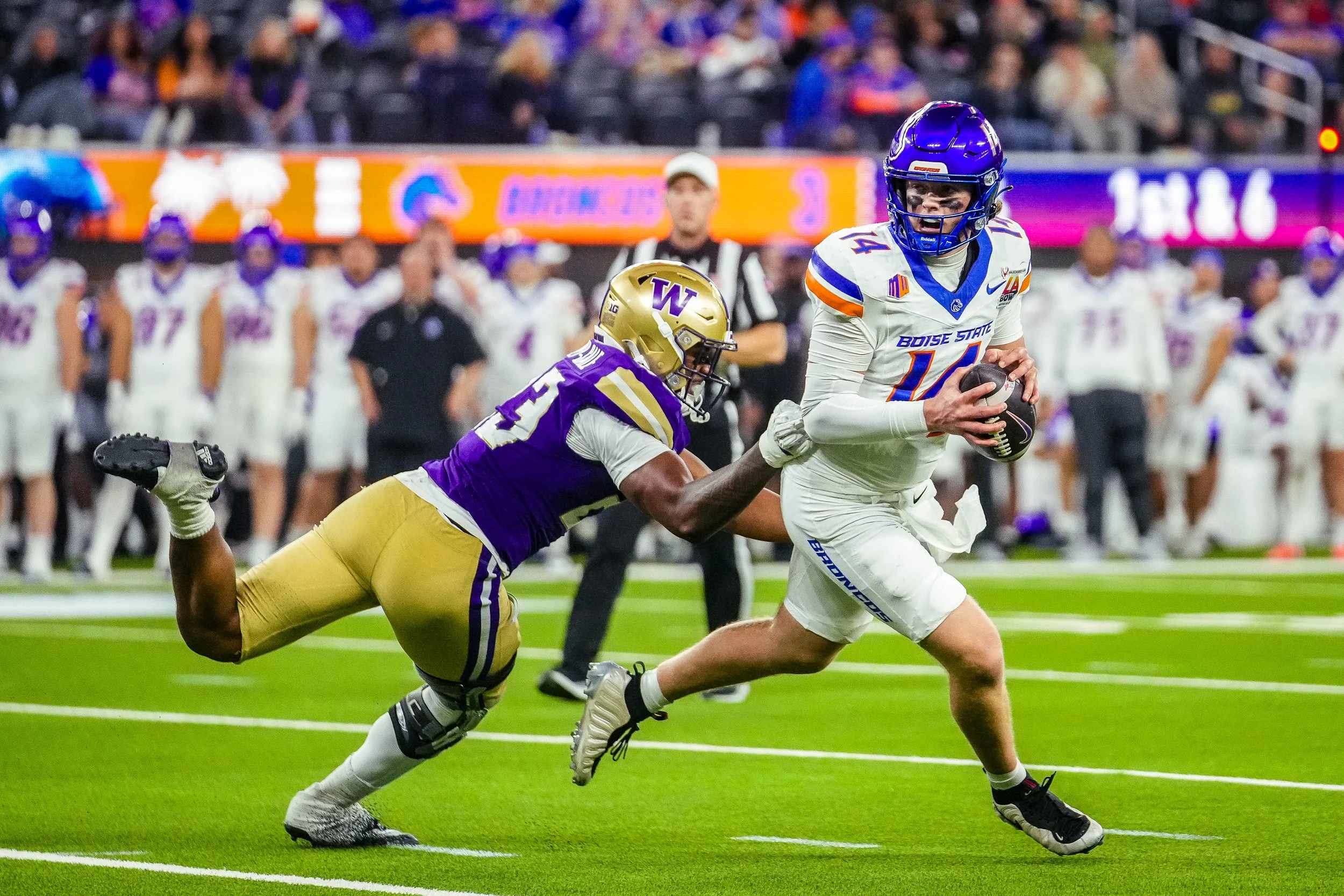 Washington vs Boise State -1-31.jpg