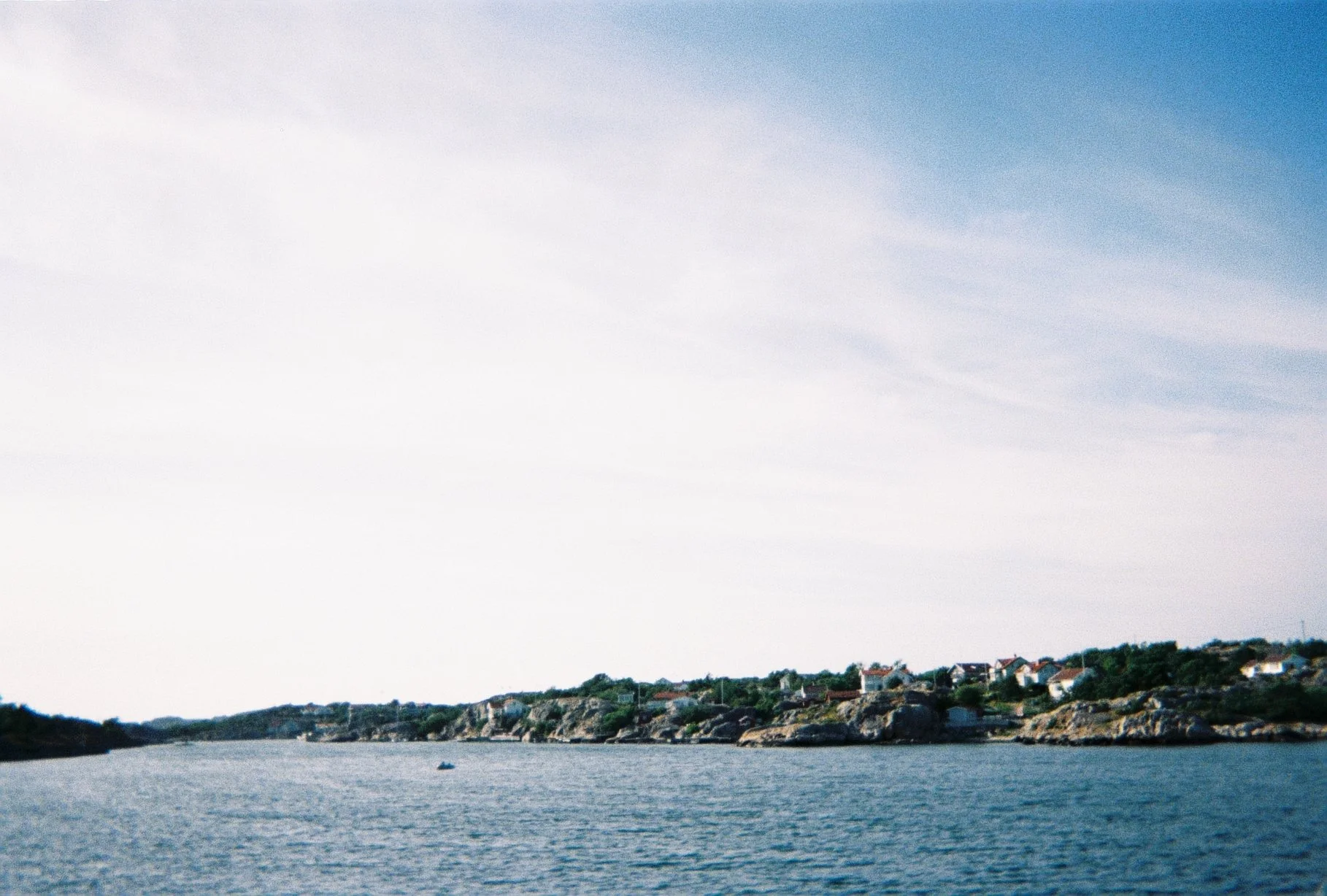 R1-05272-023A.JPG