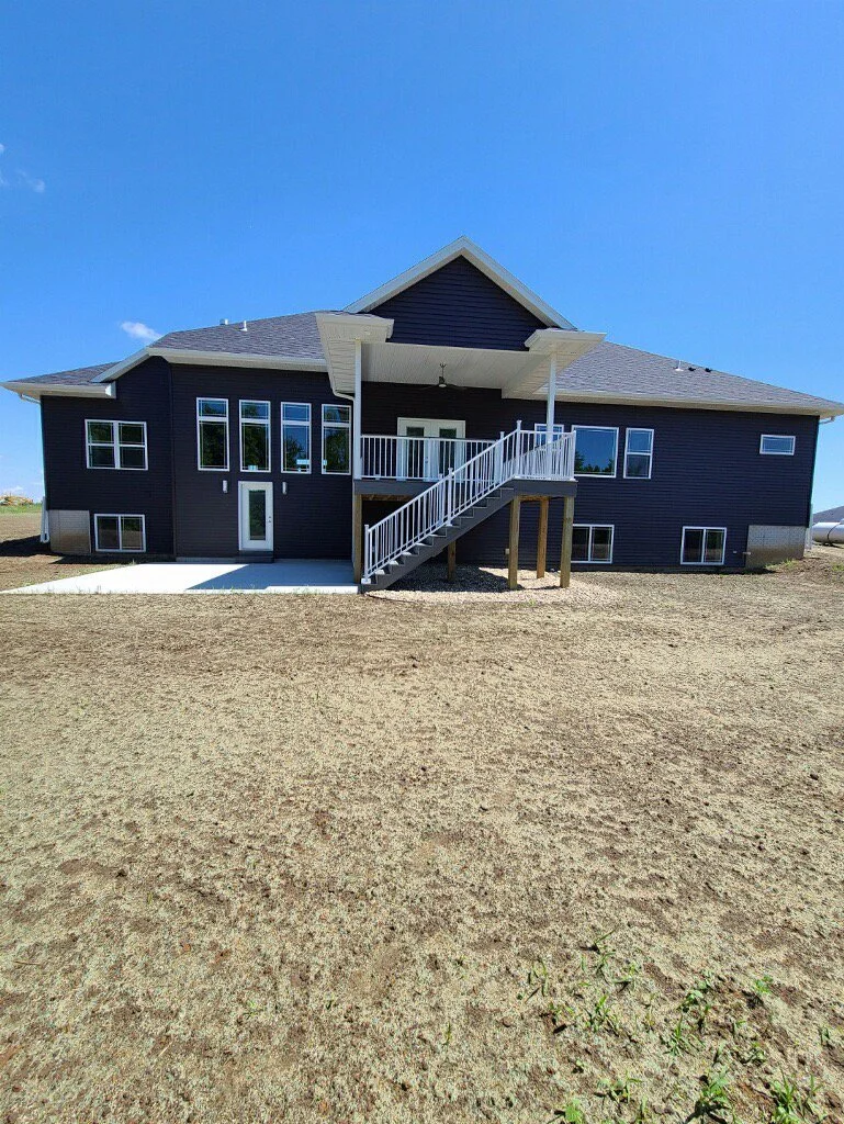 Anamosa-exterior-back.jpg