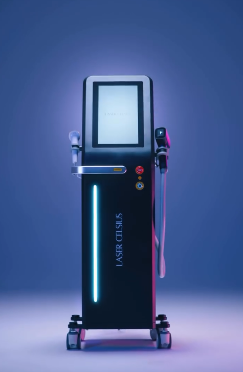 Appareil d'épilation laser Cryo Celsius 4D avec un écran de contrôle et pièces à main, utilisé pour les séances d'épilation laser chez Eminails à Waremme