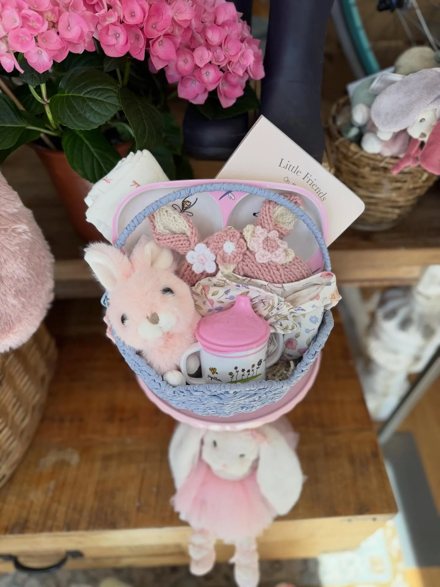 Grab &amp; Go Easter Baskets now available! Perfect for new baby, both girl &amp; boy options available, with capability to swap items if needed 🎀🩵🌸🌞🐣🐰🧺 Pricing varies!