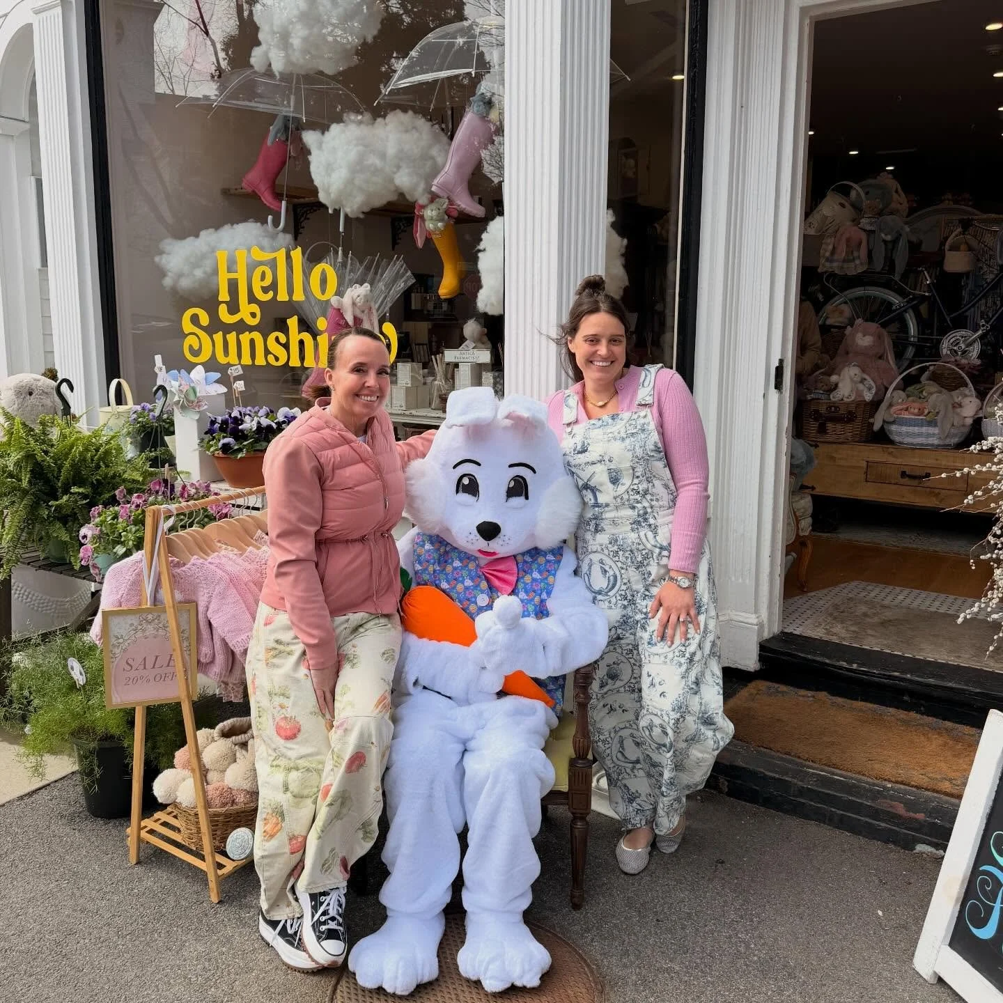 A super hoppy Easter to everyone!!! 🐰🪻🧺🌸🦋🐣🌞