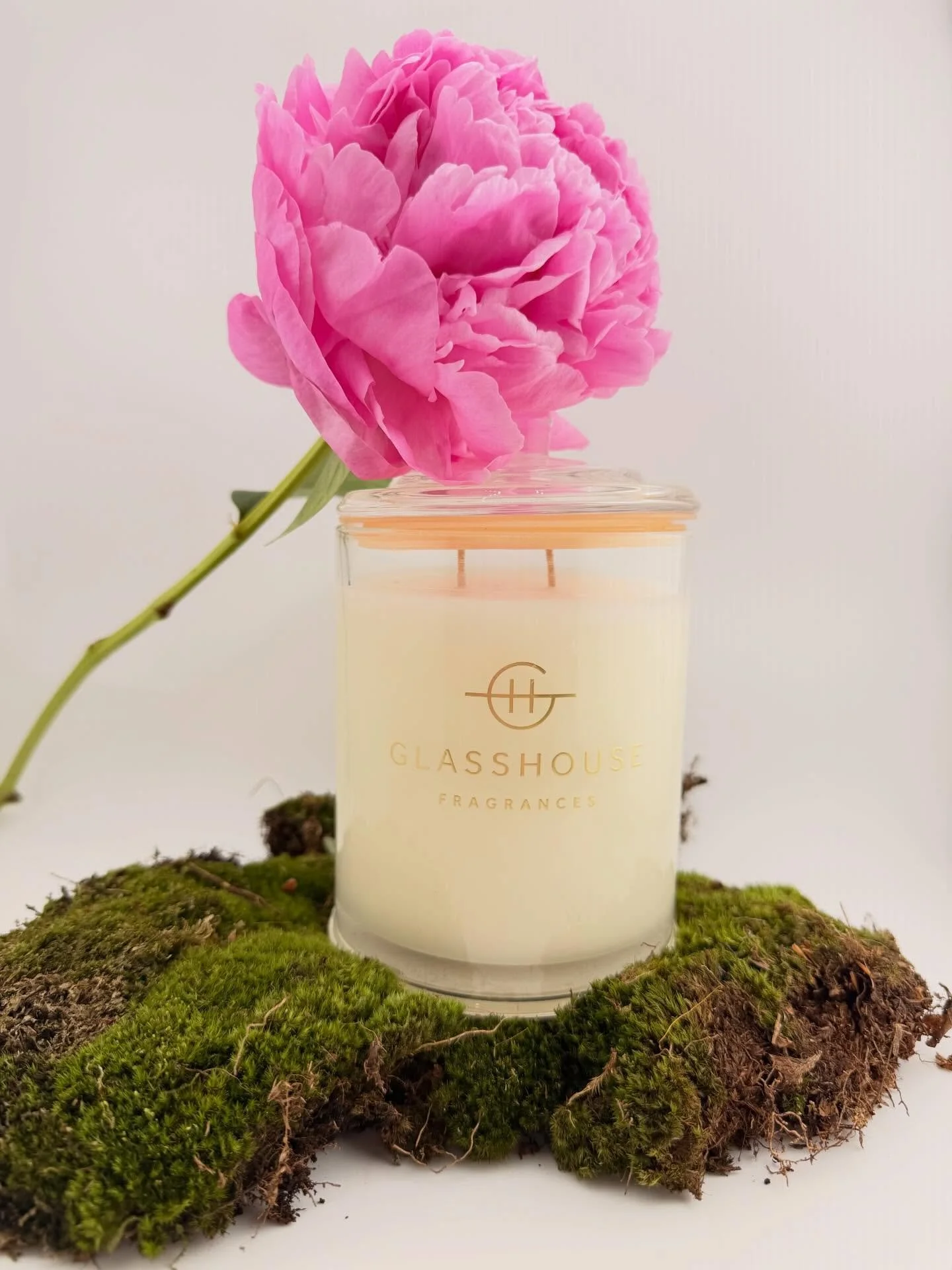 🌸 NEW PROJECT ALERT 🌸 We are working on photographing our products to make out site shopable to make purchasing gifts at L&amp;M that much easier 🤗