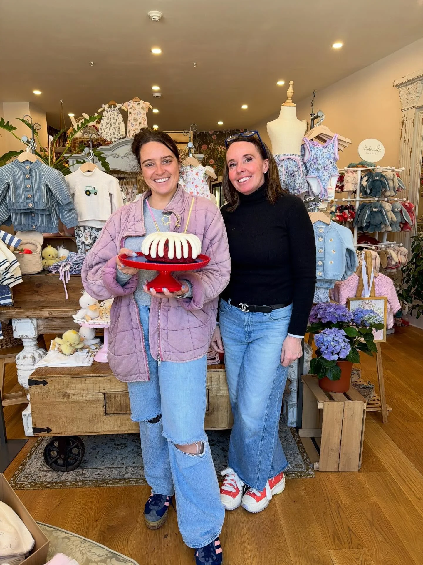 Watching my mom absolutely bloom this week at Lavender &amp; Moss has been the sweetest thing 🌸💐 pouring her heart into every arrangement, every display, every little detail&mdash;and it shows.

If you&rsquo;re celebrating a mom who deserves the wo