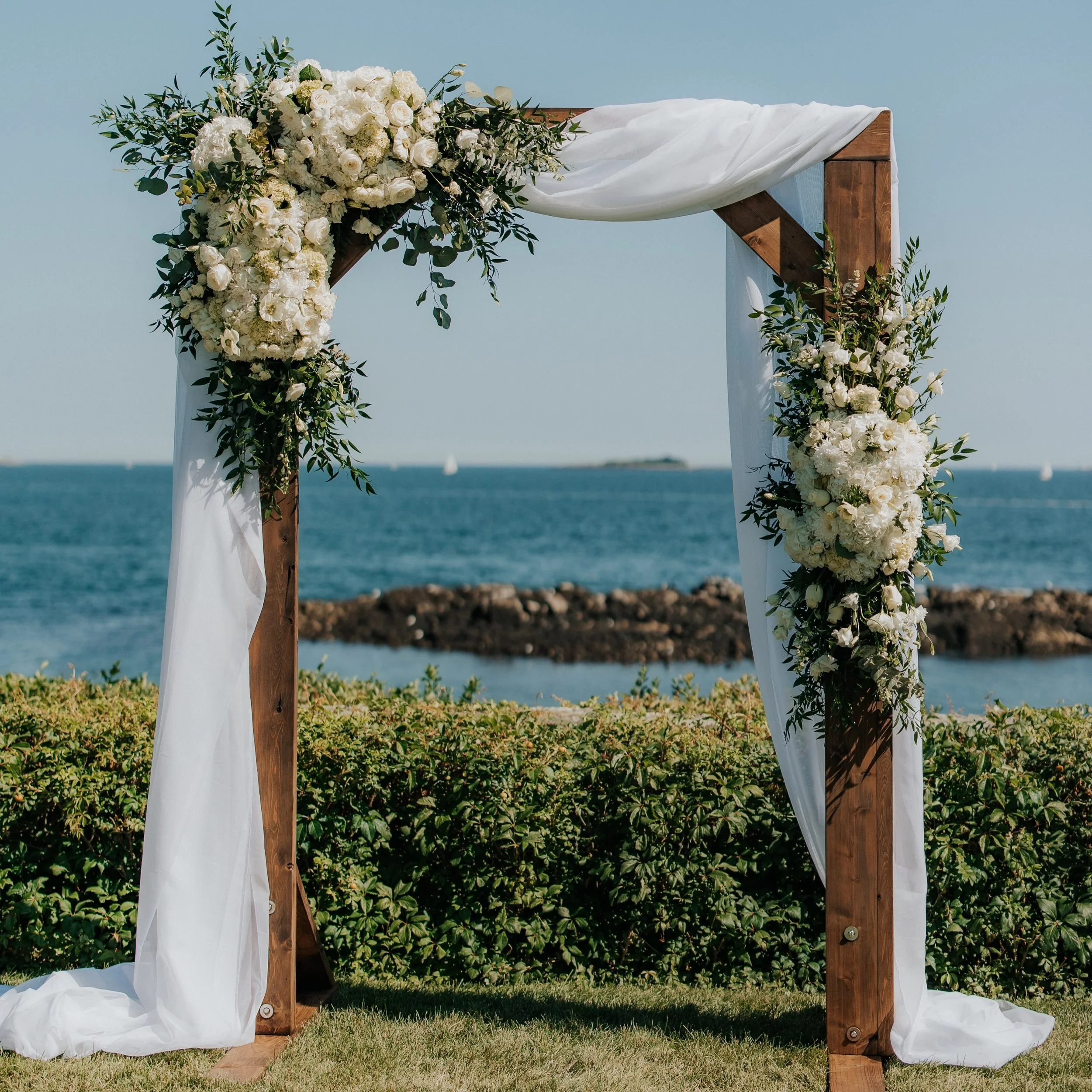 The best of Wedding Season 2026 💍💒🕊️🤍 Summer 2027 is booking quickly for wedding florals from L&amp;M 😍 Inquire on our website or stop on by our shop to make your wedding flower dreams come true!
