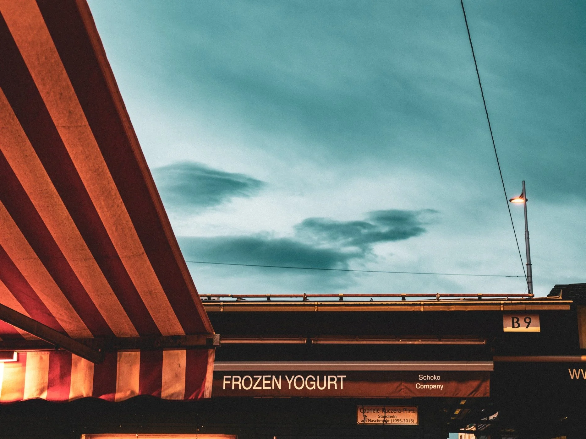 Naschmarkt, Vienna
May 2024

Fujifilm X-T5, XF18-55mm F2.8-4 R LM OIS