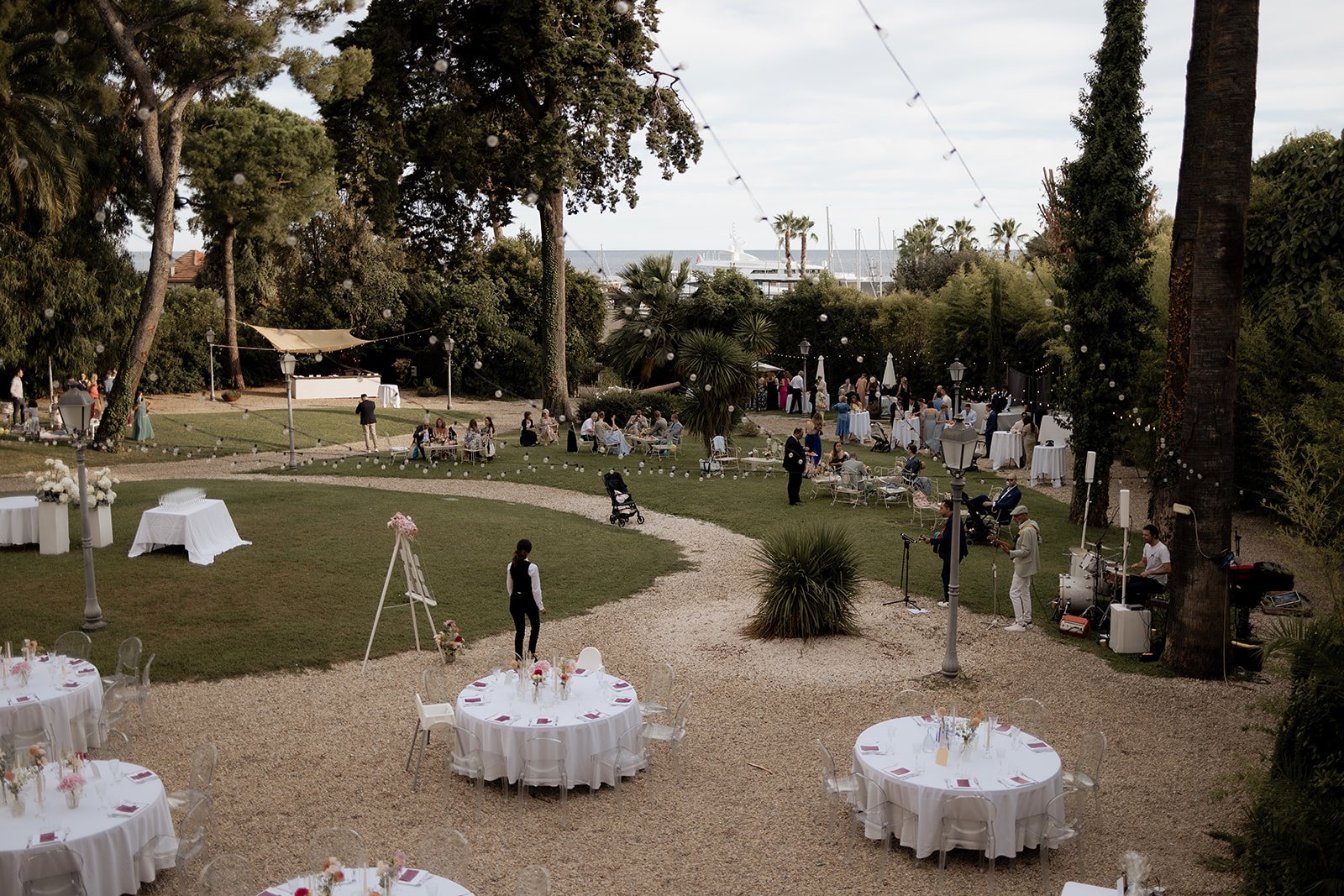 www.jessiundsebastian.de__23A6104_MelinaandChristopher_Wedding_0435_websize.jpg