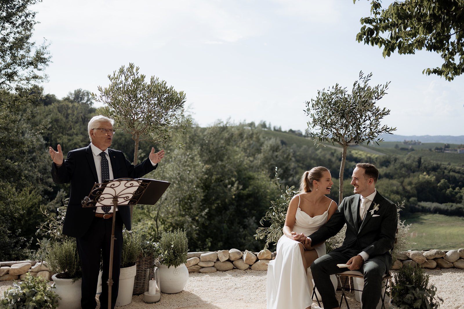 www.jessiundsebastian.de__23A9514_JuliaundMichael_WeddingDay_0898_websize.jpg
