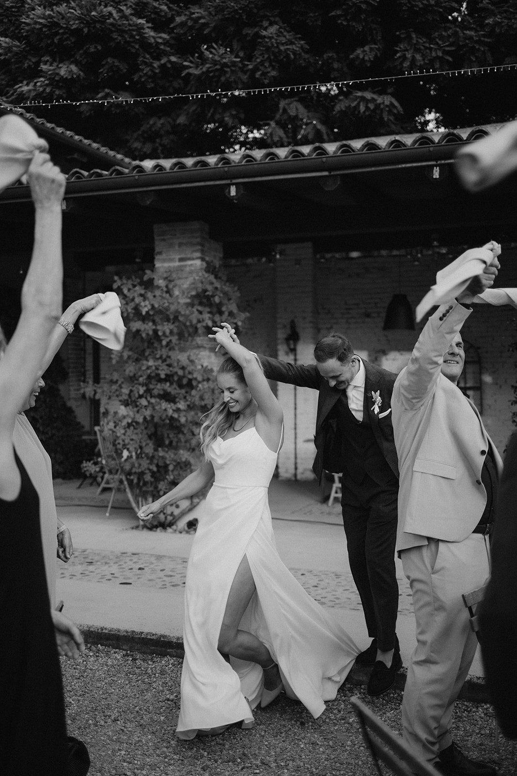 www.jessiundsebastian.de__23A2998_JuliaundMichael_WeddingDay_0565_websize.jpg