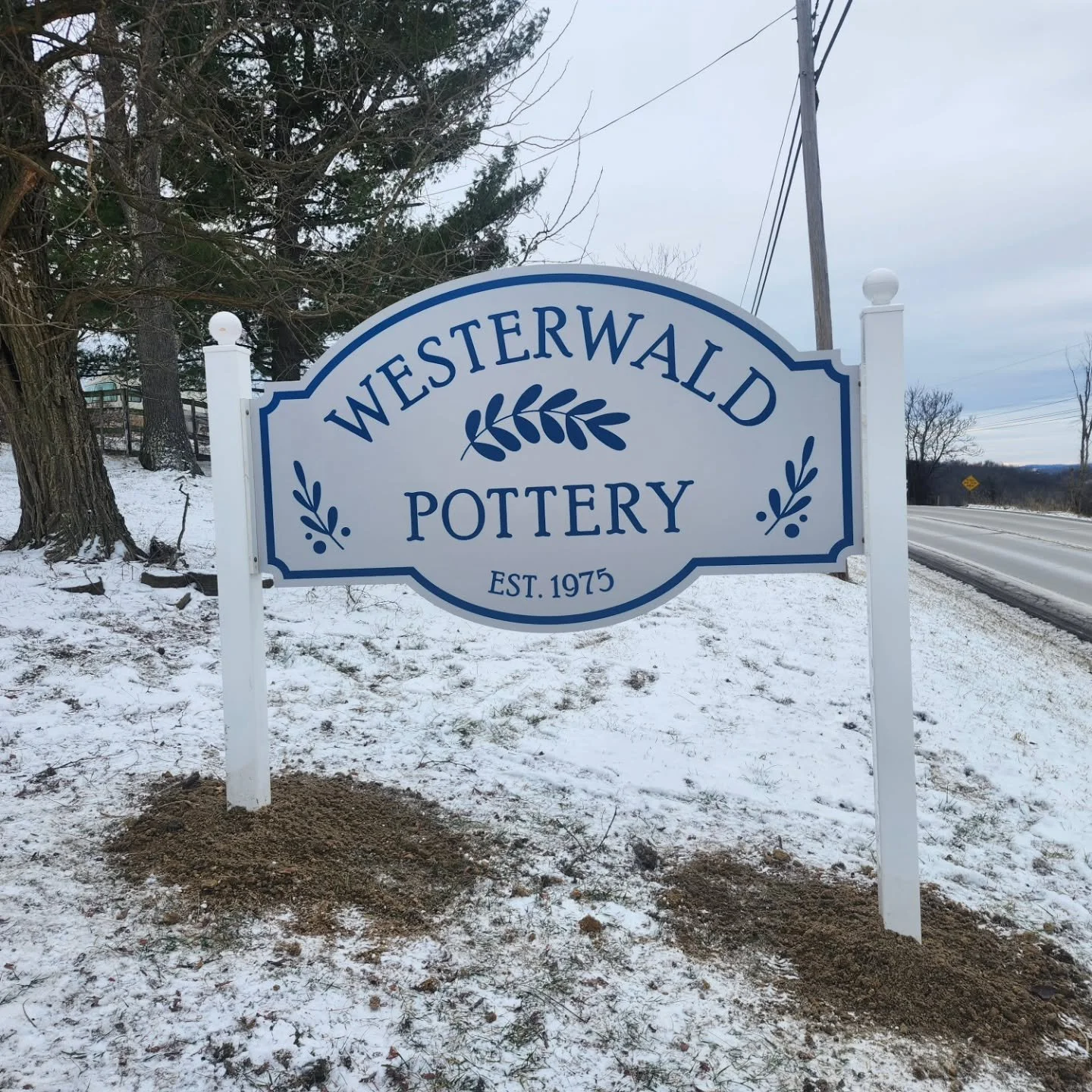 We could not be more thrilled to follow up our last post with the news that we've FINALLY gotten our new sign installed! 

We hope to have more exciting updates coming in the next few months, so stay tuned. 

Thank you @blueskysignco !