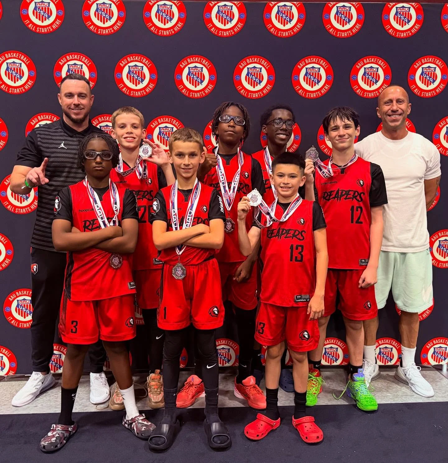 Last weekend was a HUGE weekend for our @florida.reapers 2031 6th grade team! We brought home the D3 Silver Bracket Chip at the AAU Memorial Day Classic at Disney! 
.
The team played great and ended up finishing 4-1 on the weekend and even beat Glen 