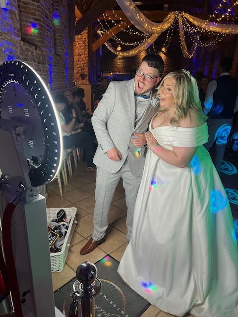 photo booth Elms Barn Suffolk