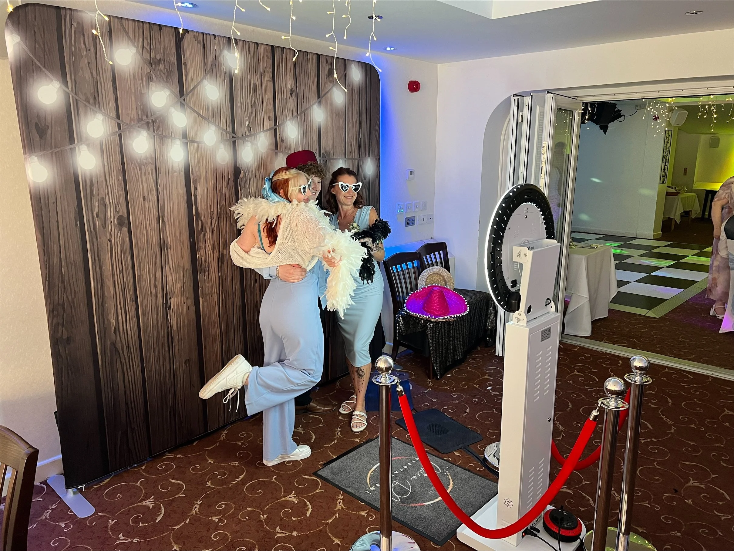 Photo booth Norfolk, Lacon Arms, Hemsby events, wedding Great Yarmouth