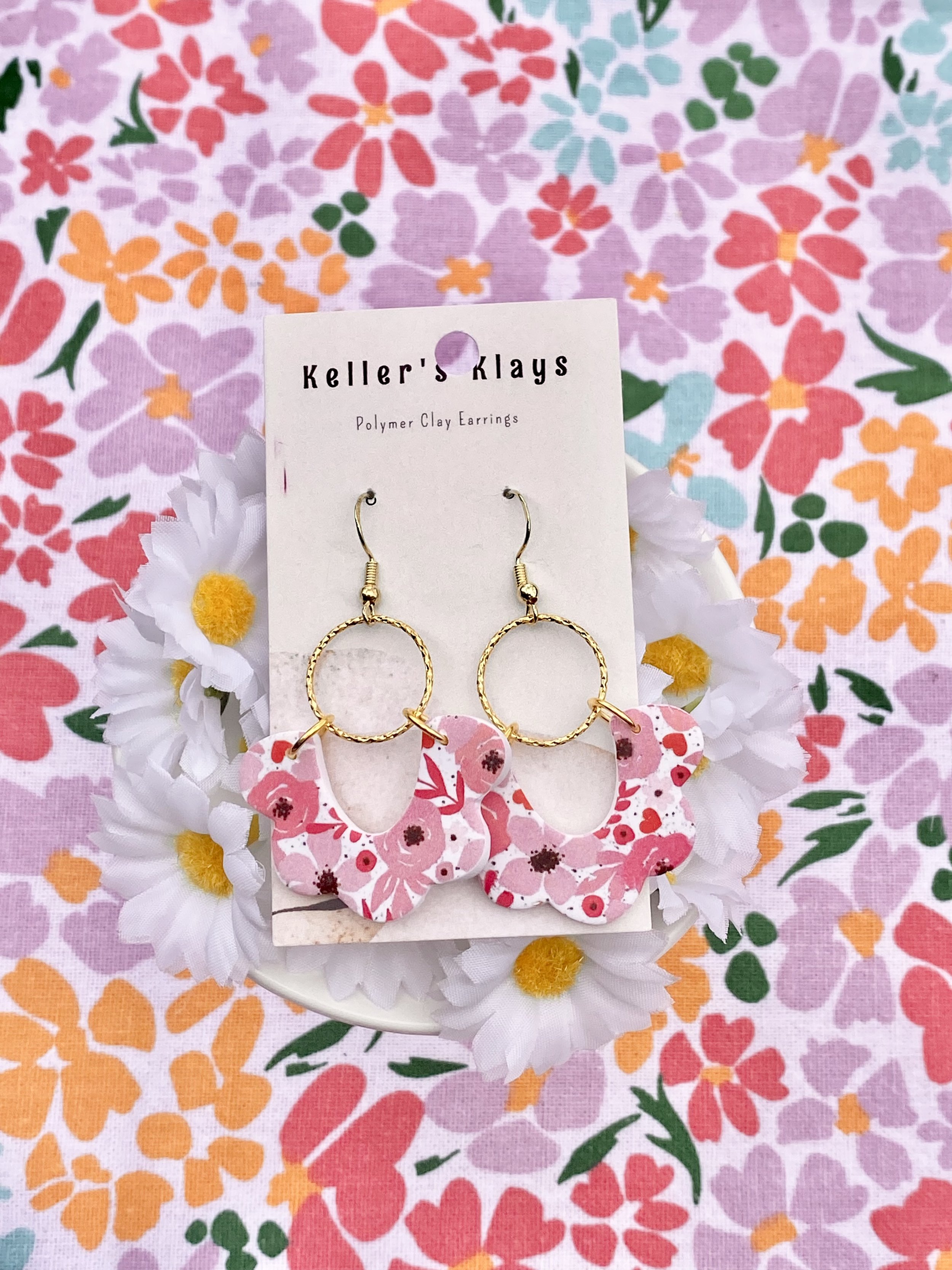 Pink & Red Floral Scallop