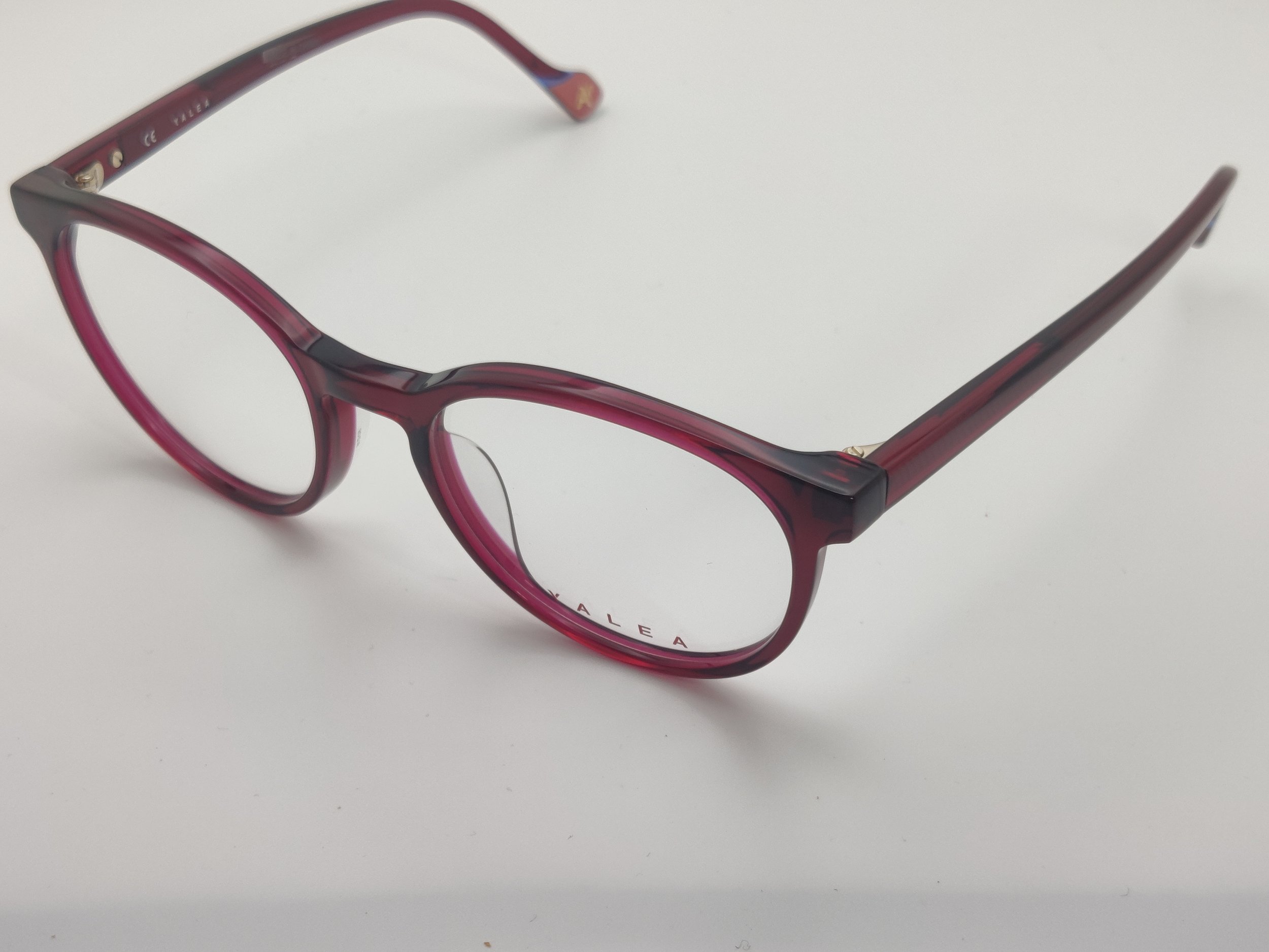 YALEA ARTENISIA WINE