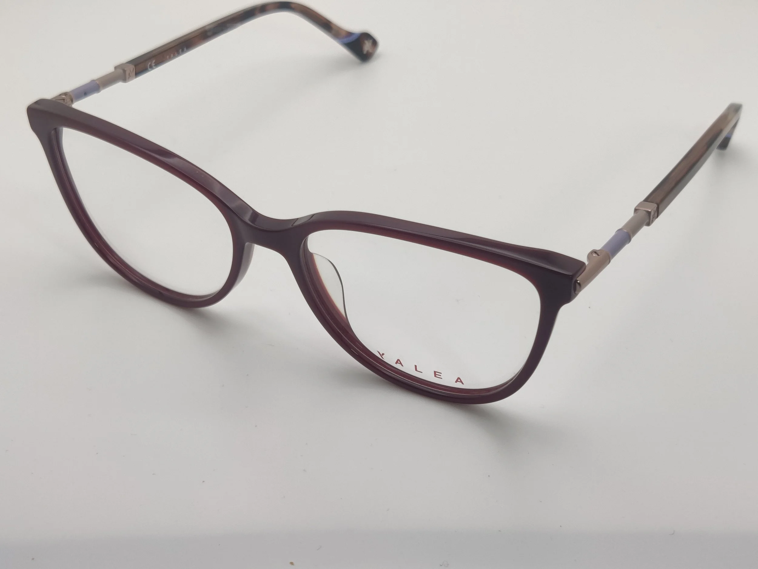 YALEA EVONNE BURGUNDY