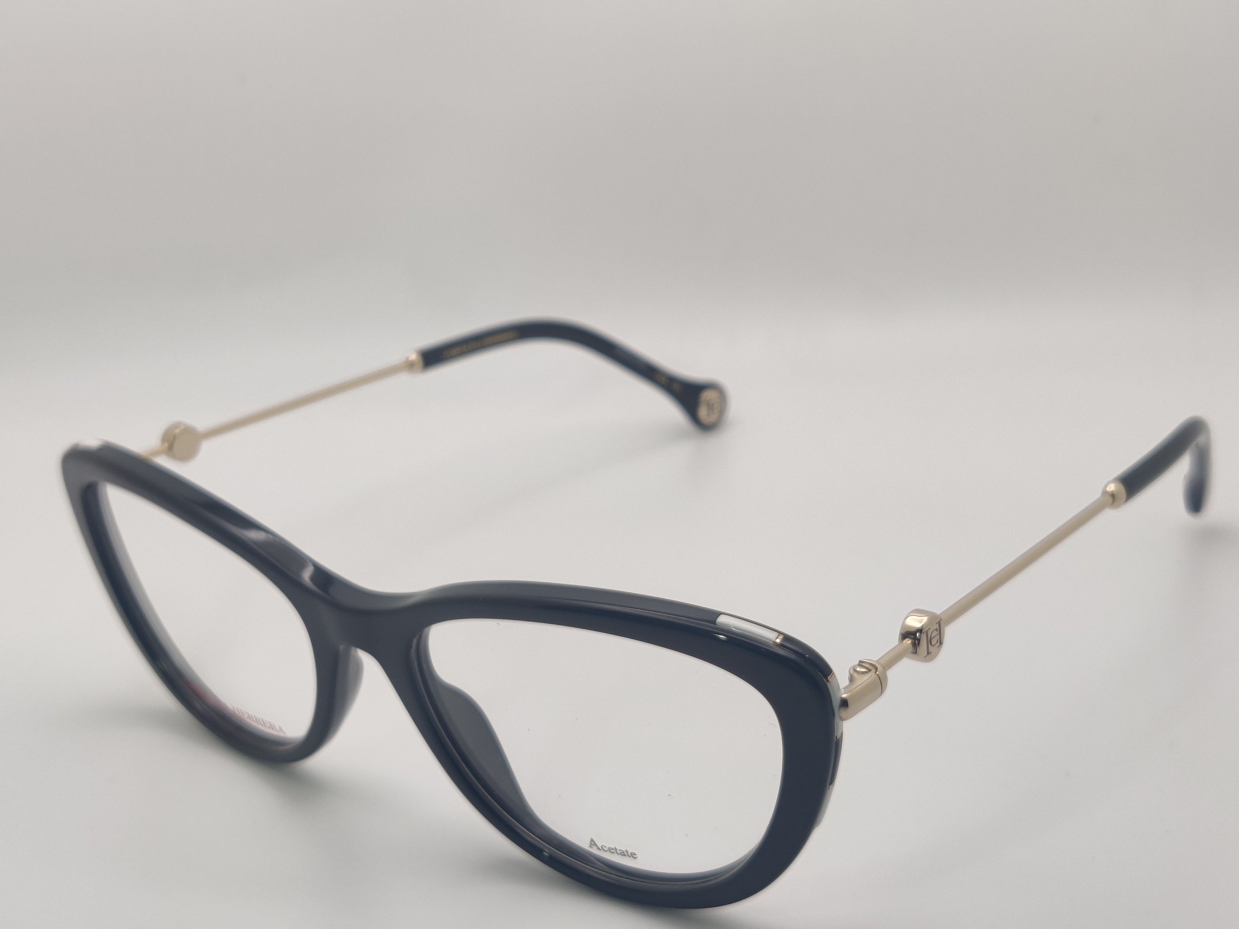 Carolina Herrera Black