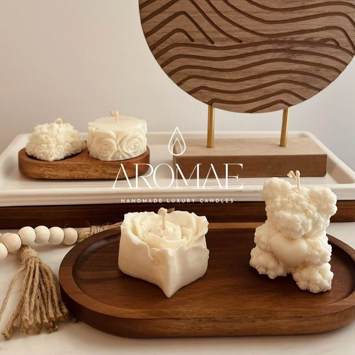 Aromae Candles 🤍Elegant. Vibrant. Natural ✨
DM to order 💌

#luxurycandles #handmadecandles #coconutsoywax #nontoxiccandles #cleanburningcandles #candlesofinstagram #candlelover #homedecor #eleganthomedecor #modernhome #naturalhome #smallbatchcandle