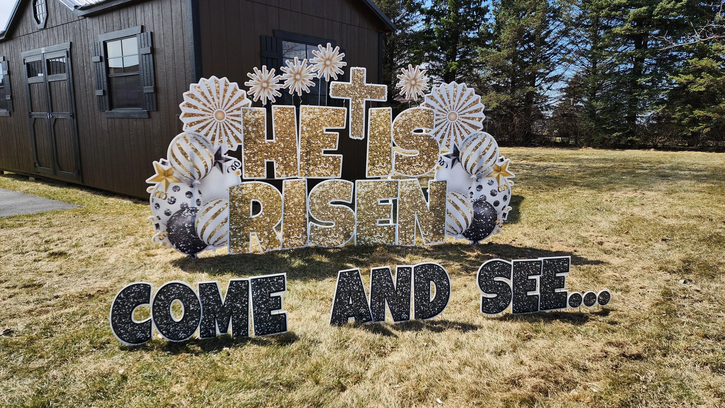 EasterGoldWhiteHeIsRisen.jpg