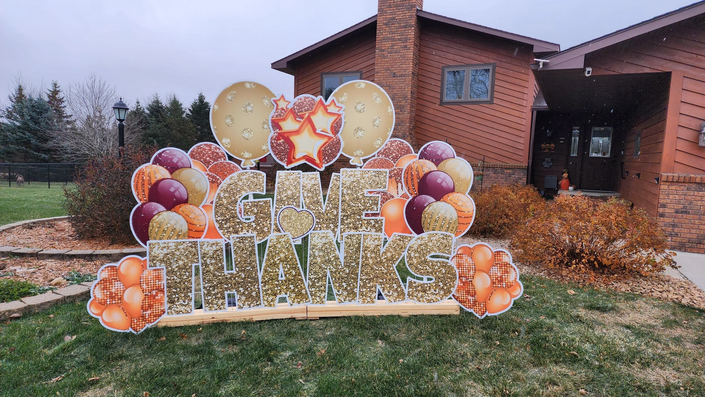 ThanksgivingGoldOrange.jpg