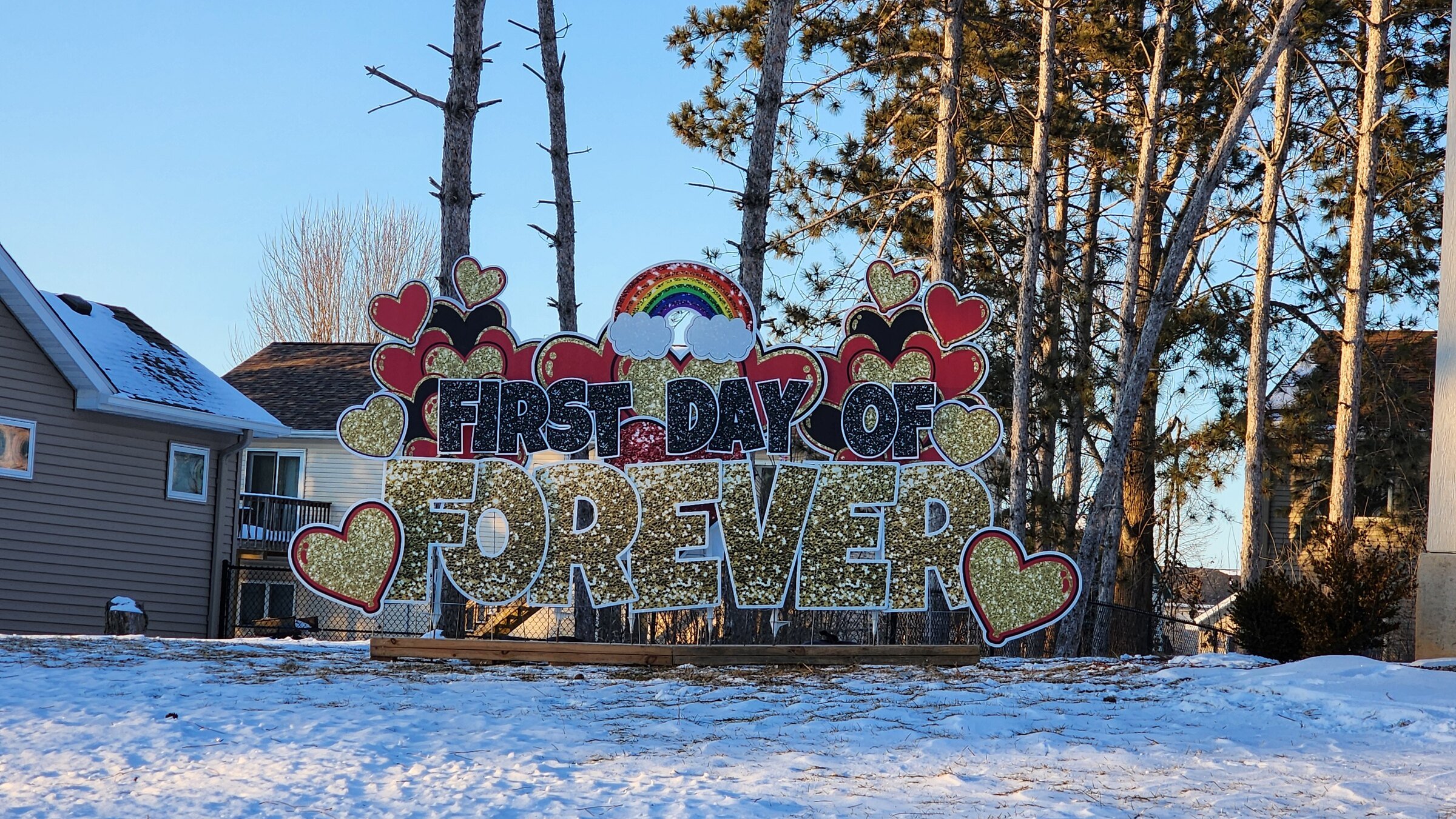 WeddingGoldRedHearts.jpg