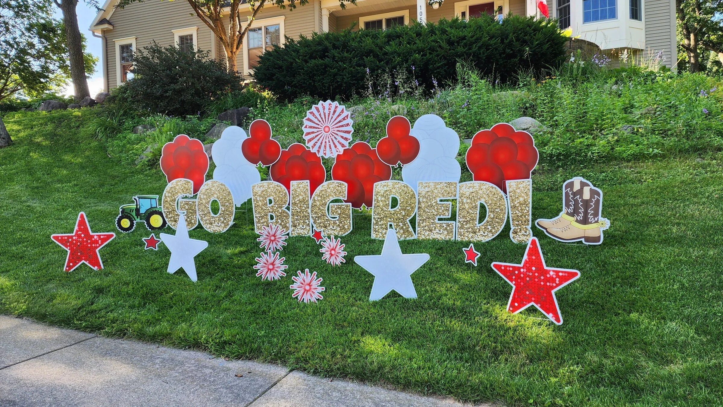 SchoolSpiritRedWhiteGold.jpg