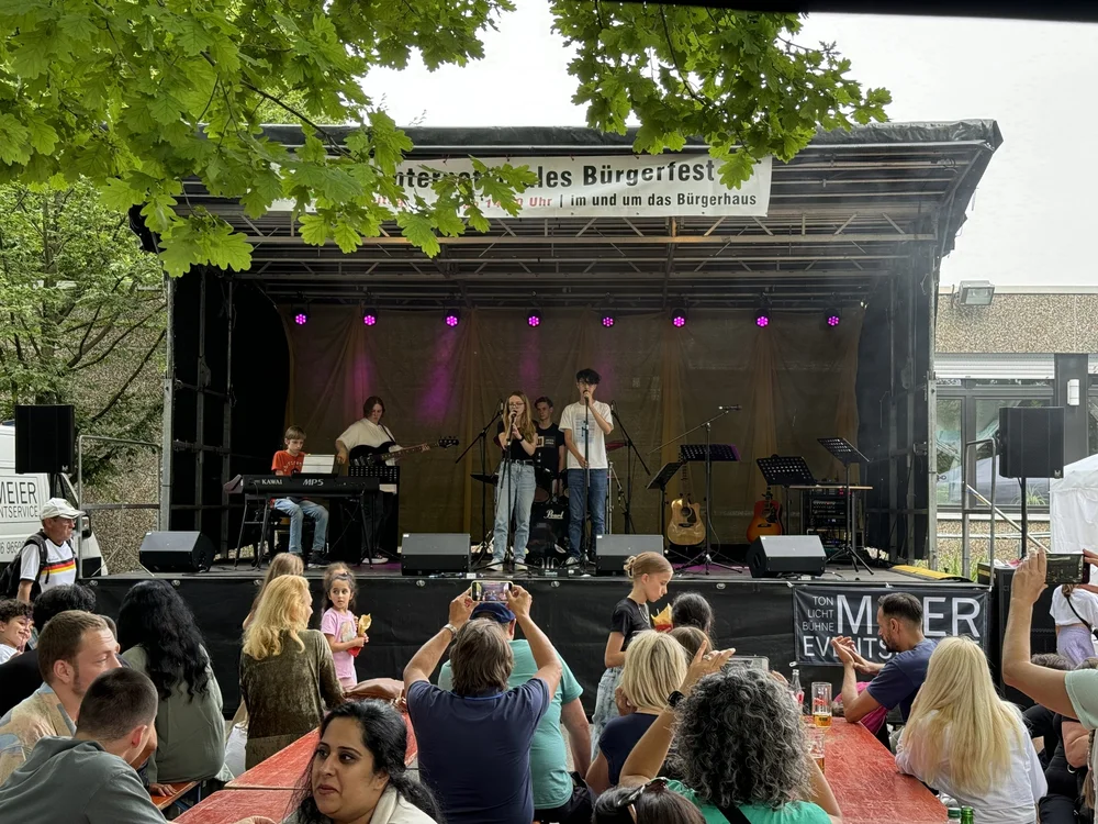 Bandauftritt auf dem Internationalen Bürgerfest Stuttgart unterstütz von Meier Eventservice