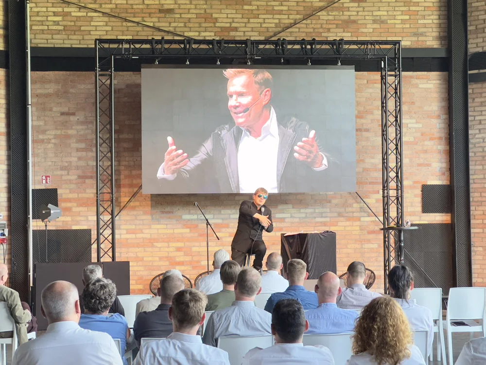 Jörg Hammerschmidt - Stimmenimitator &amp; Parodist