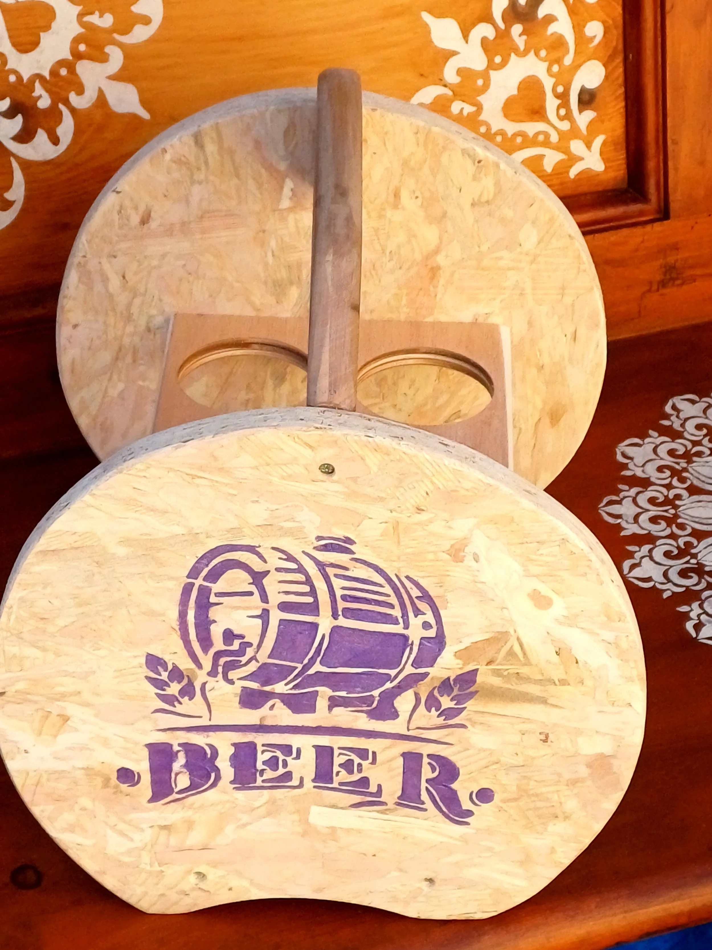 Caisse de transport artisanale pour petites bouteilles – style vintage “BEER”