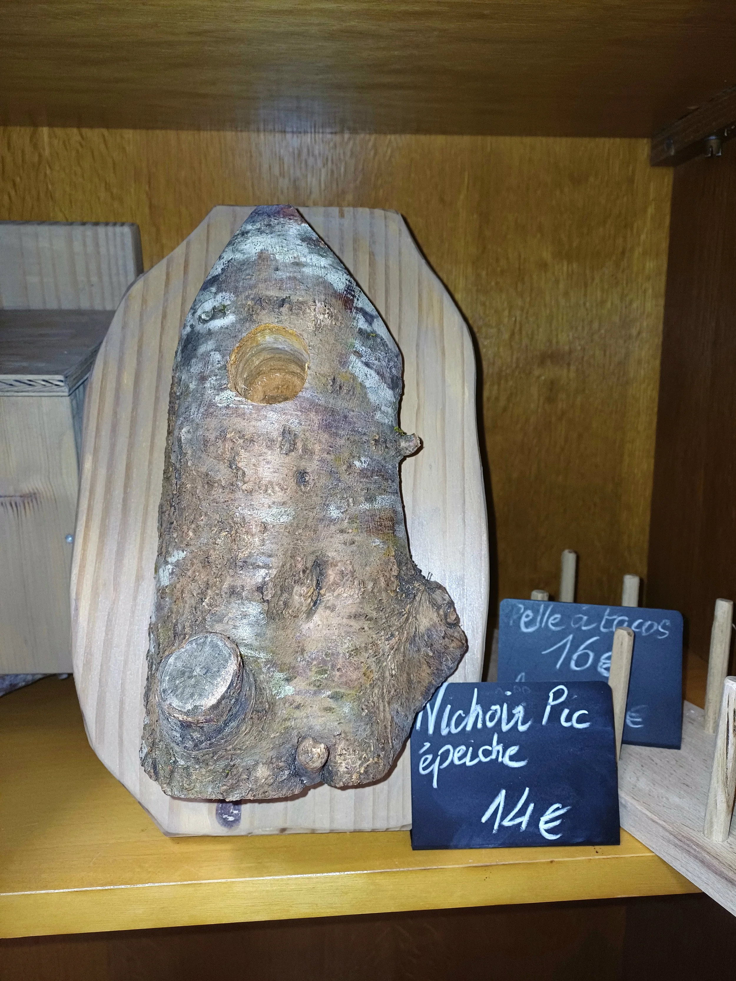 un nichoir pour pic épeiche