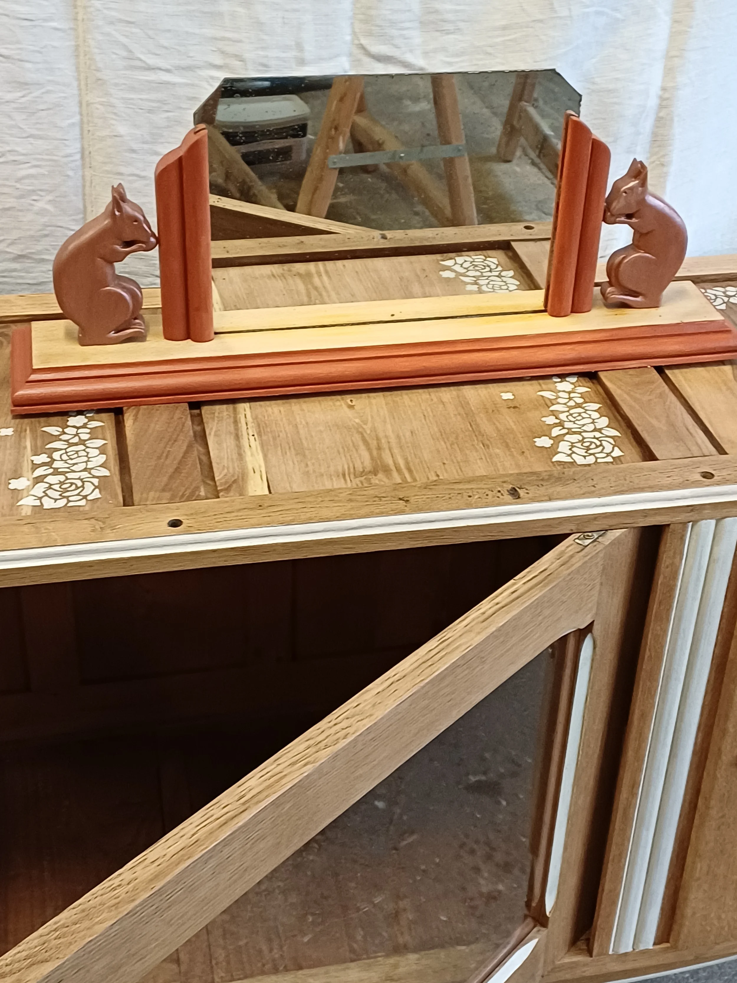 petit miroir ancien "écureuils" jusqu'à épuisement du stock
