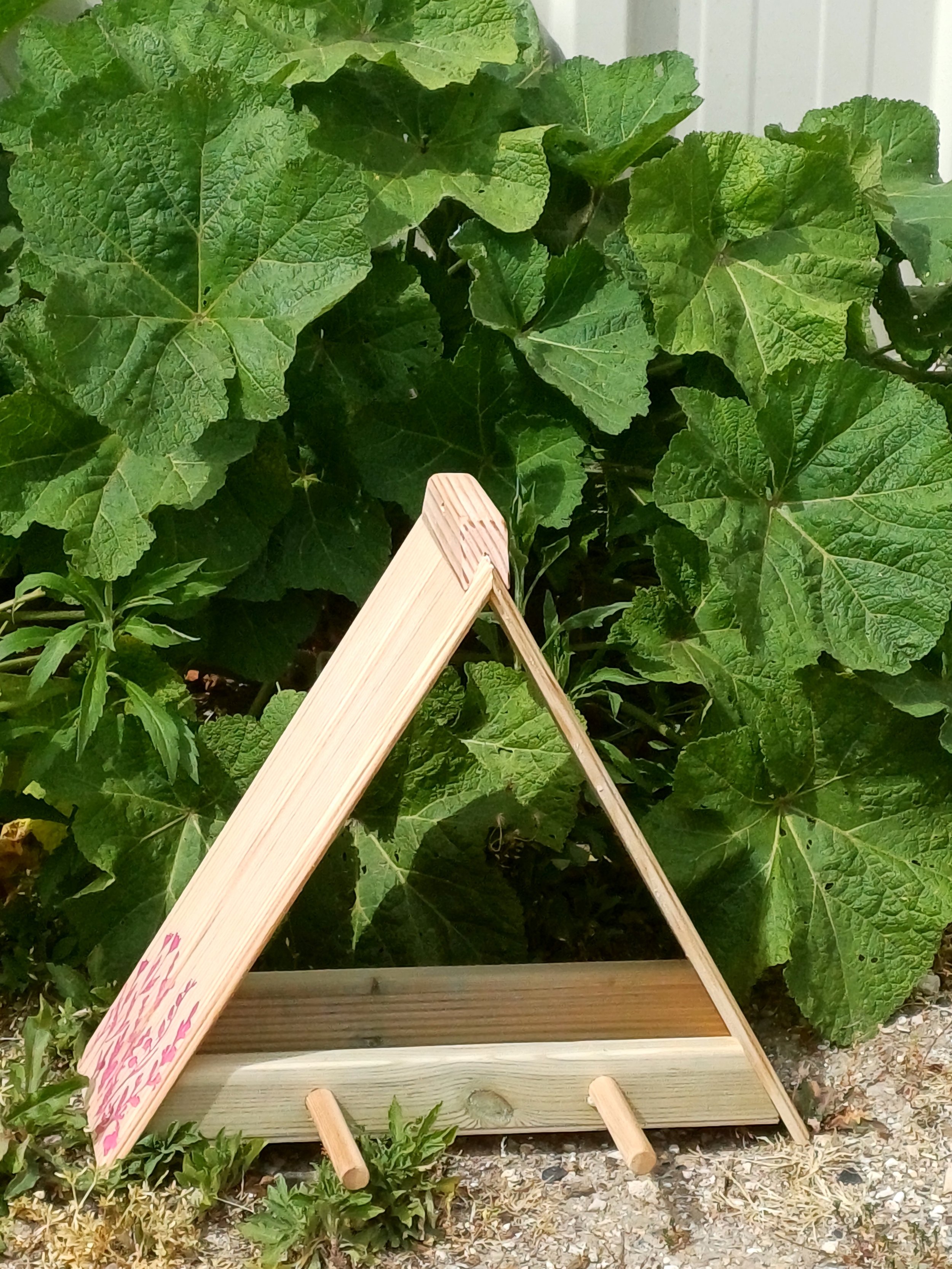 Mangeoire artisanale en bois – décorative à 16€