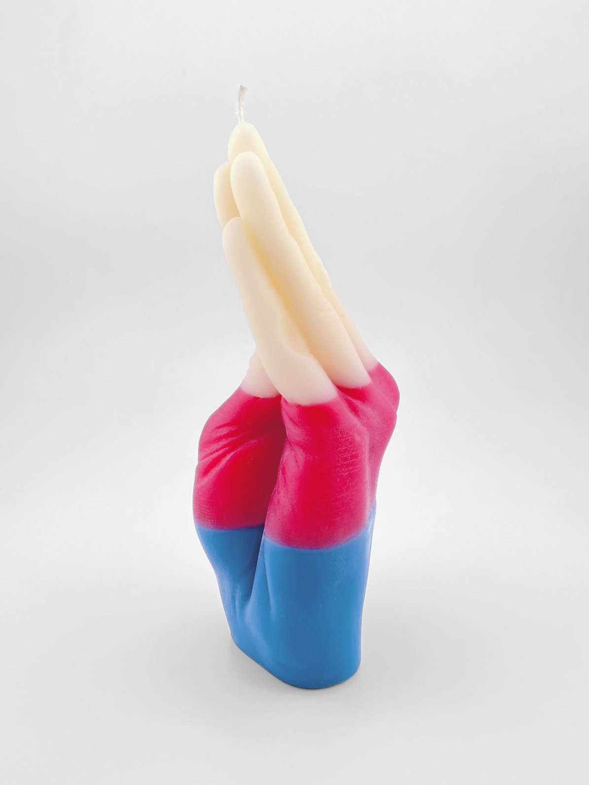 FIST TRANS WBG 02.jpg