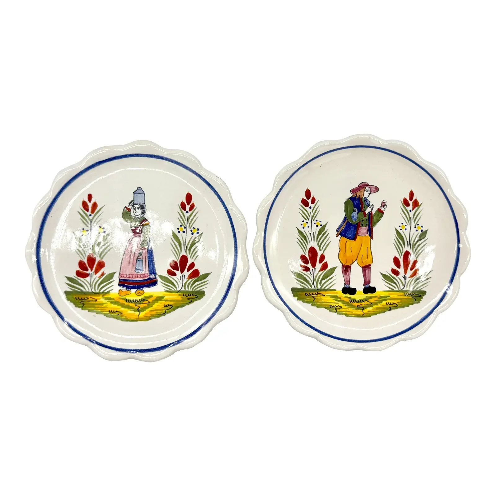 pair-of-late-20th-century-small-henriot-quimper-faience-dishes-4643.webp